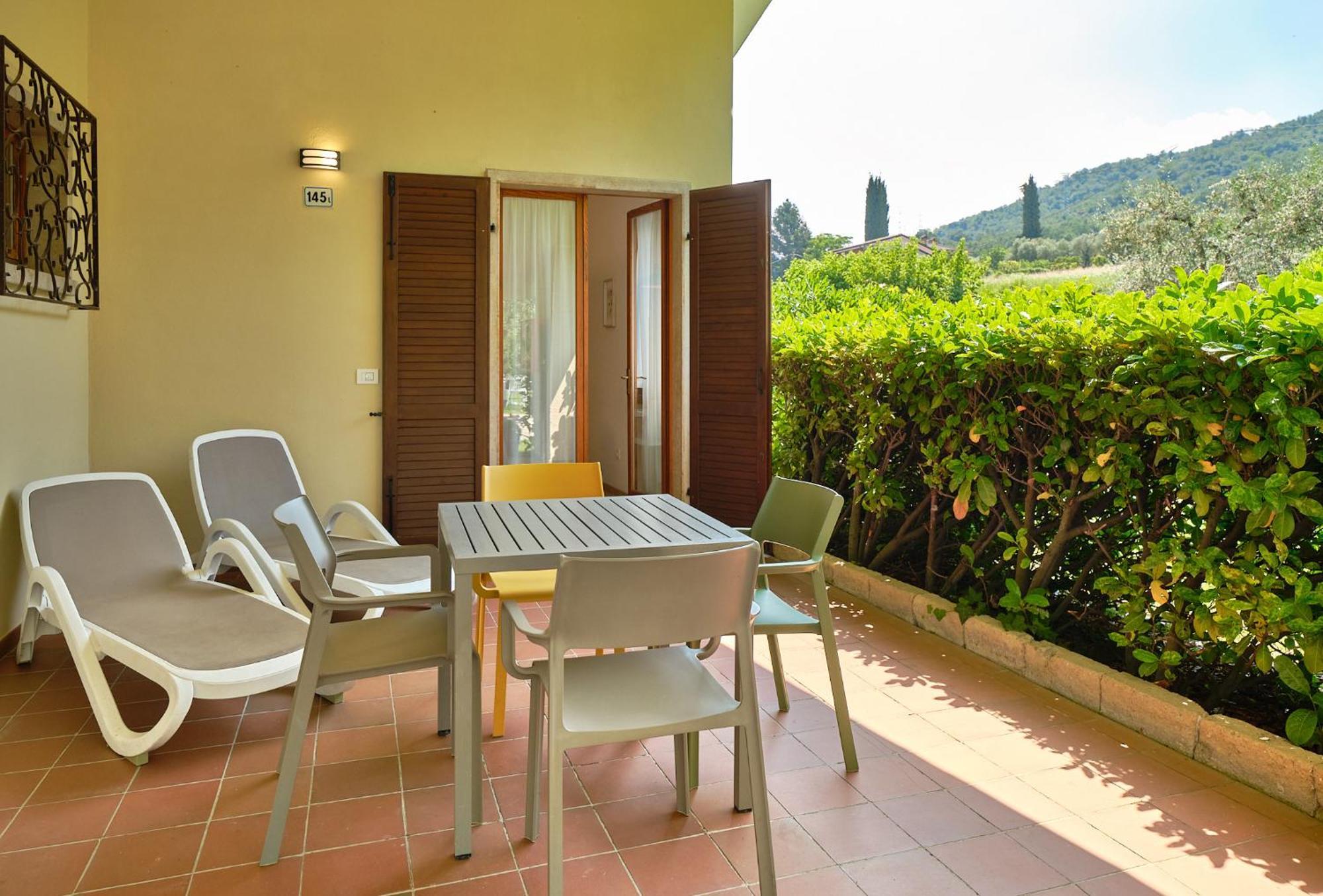Appartamenti Le Rasole Garda  Exterior foto