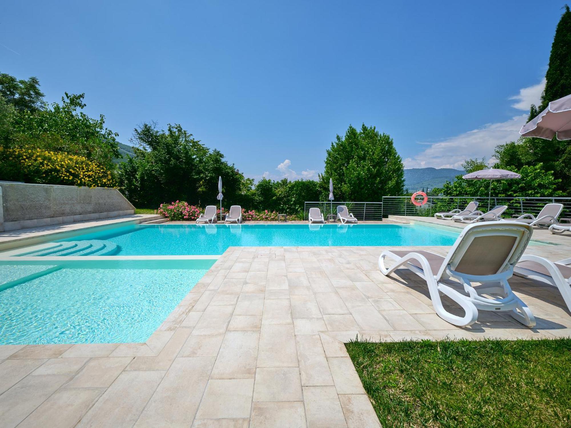 Appartamenti Le Rasole Garda  Exterior foto